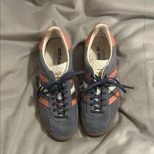 Adidas Navy and Coral gazelle suede us men’s size 8.5
